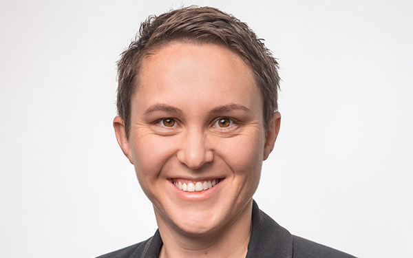 Dr Annabel Smith | Icon Cancer Centre