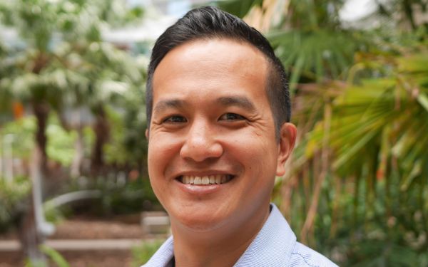 A/Prof Alex Tan | Icon Cancer Centre